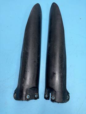 8398600003 100% 2006 02-08 Husqvarna Wr250 Wr125 Fork Guard Black