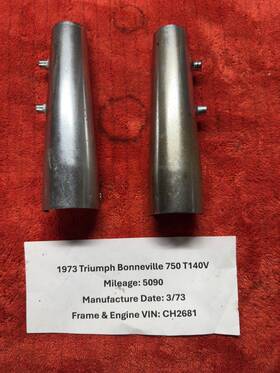 97-4480 Aerco 97-4481 1973 Triumph Bonneville T140v Headlamp/fork Shrouds 97-4480/1 For 1973-1980