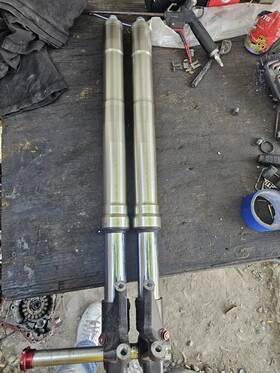 1234568 Ducati 2012 Evo 848 1098 1198 Front Forks With Hub And Nut. Read Description