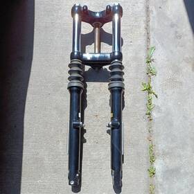 4530087 Harley 2007-2013 Sportster Xl883 Front End Suspension Fork Set Triple Tree