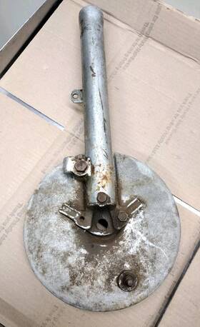 44415-52 Harley-davidson Oem 33.4 Lower Leg Front Fork Brake Drum K Kh Xlch Xlh