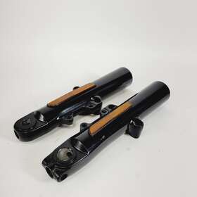 45400195 Harley-davidson 14-23 Road Glide Oem Gloss Black 49mm Lower Fork Legs Sliders