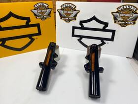 45400337 Harley-davidson 14-2024 Oem Factory Touring Black Fork Slider Lowers Legs Sliders