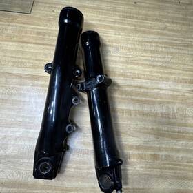 45874-08a Harley-davidson G593 -30 R And L Black Fork Legs Lower Oem 45873-07