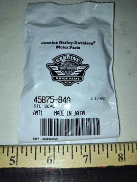 45875-84a Harley-davidson #45875-84a One Nos Genuine Front Fork Oil Seal 41mm 45875-84a Harley-davidson #45875-84a One Nos Genuine Front Fork Oil Seal 41mm