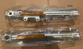 L45901-00 Harley-davidson 45900-00/45901-00 Pair Of Showa R45900-00 And G590-70 Fork Sliders