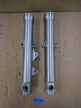 45947-95 Harley-davidson 45948-95 1995-1999 Dyna Super Glide Fork Lower Sliders