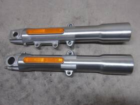 48724-07 Harley-davidson 48721-07 Ft07 Flstf Lower Fork Legs Nice Shape Used #3445