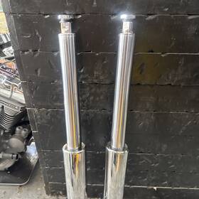 48790-09 Harley-davidson 48789-09 2013 Flh Cvo Chrome Fork Sliders Pair Used And