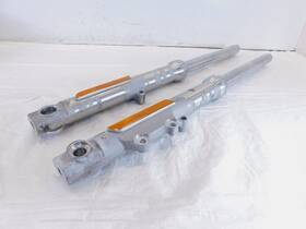 49400-11 Harley-davidson 11-15 883 Superlow Front End Right And Left Fork Shocks - Straight