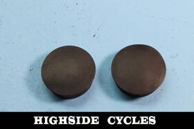 67875-11 Harley-davidson 1400 13 Road Kingrear Fork Cap Cover