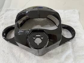 70901104ewr Harley-davidson Genuine 2023-2024 Cvo Road Glide Fork Cover Nacelle