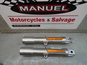 G592-r Harley-davidson G592-l Showa 00-06 Softail Stock Lower Fork Legs