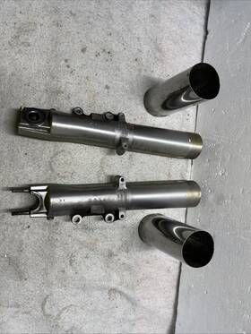 G5b83-10 Harley-davidson Street Glide Fork Sliders Showa