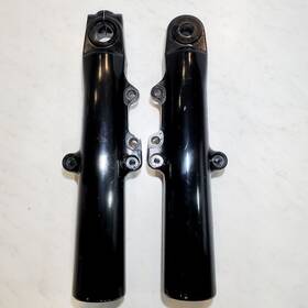 G5k31-20 Harley-davidson Oem 14-24 M8 Road King Touring Lower Fork Leg Sliders Genuine Left Right