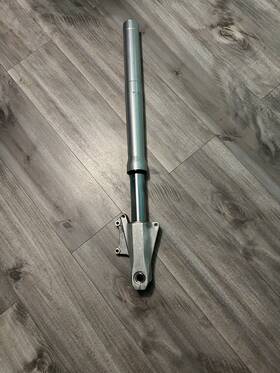 1hfsc46053a102025 Honda Front Forks Left Vtx 1800 2003