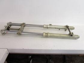 51400-ka3-731 Honda 51400-ka3-73 84 Cr 125 Front Forks Left Right 1984