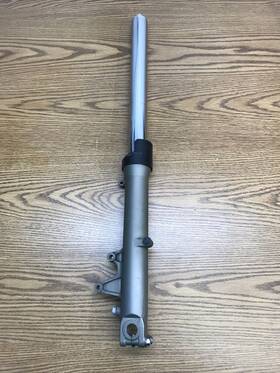 51400-mbw-a11 Honda Cbr600 F4 2001-2006 Front Fork Right Showa Straight Part #
