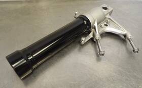 51420-mjm-d11 Honda 14-15 Interceptor Vfr800 3d1 Right Lower Fork Leg Caliper Bracket 51420-mj