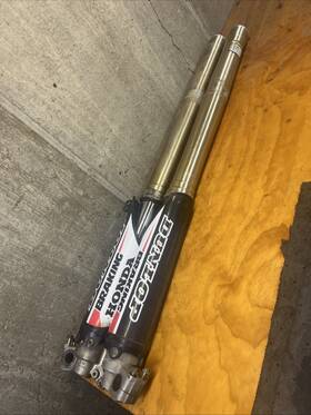 51480-krn-307 Honda 2010-2013 Crf250r Front Forks Shocks Left And Right Oem