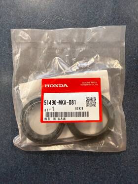 Honda 51490-mka-d81 Front Fork Seal Set Cb500 Cbr500 Nc700x Oem