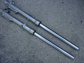 51500-ma5-672 Honda 1981-1982 Cb750 Custom Front Forks Suspension Tubes Shock Left Right