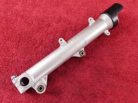 51520-mbg-003 Honda Left Side Inch Lower Fork Leg Base Outer Pipe 98-01 Vfr 800 Vfr800 Interceptor