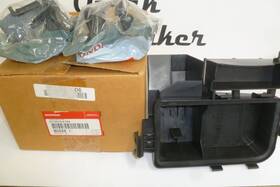61130-hl4-f00 Honda New Oem Genuine Airbox Filter Cover Pioneer 1000 Xsx 5d S3