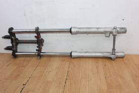 77100-gn1-710 Honda 1995 Xr80 Front Forks/triple Clamps