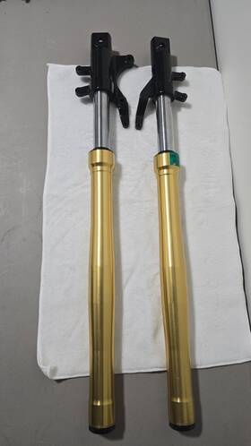 Hk26-00-r Honda Front Forks Clamps 2018-2020 Grom Msx125 18 19 20 2019 2018 Hk26-00-r/l