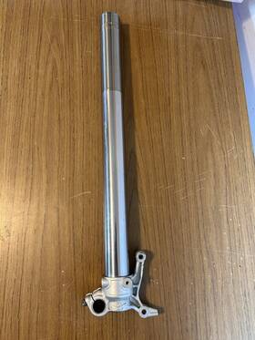 48601932s1 Husqvarna Left Fork Tube Fe250 350 450 501 Te150 250 300 I 19-23 Tx125 19 Husq Pipe Read