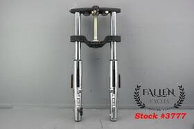 1824021-156 Indian 2017 Roadmaster Front Fork Triple Clamp Steering Stem Assembly Chrome