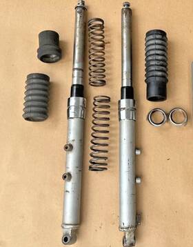 44005-029-15 Kawasaki 1969 - 1974 Usa Can G3tr G3ss Kh100 76 77 Oem Front Forks Shocks