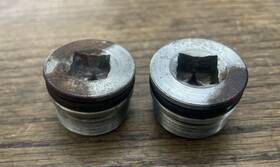 44029-1046 Kawasaki Kz650 Kz550 Fork Tube Caps 44029-1046 Kawasaki Kz650 Kz550 Fork Tube Caps