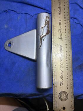 4403302715 Kawasaki 1970 G4tr L Fork Cover Rough