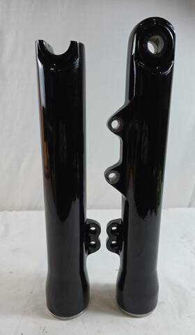 Showa 45500100 Harley-davidson 06-and Later Dyna Models Fork Sliders Gloss Black 45500074