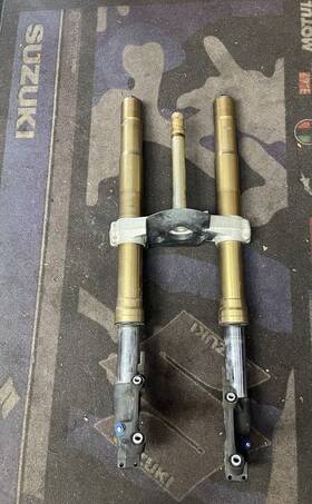 51104-01h00 Suzuki 51103-01h00 2006 06-07 Gsxr 600 Gsxr600 Triple Left Right Fork Tube Suspension Bent