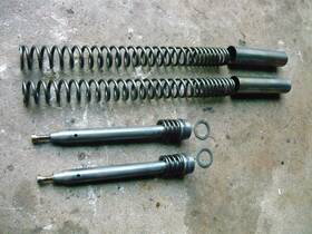 51194-08f30 Suzuki 98-06 Gsx600 Gsx750 F Katana Front Fork Springs Seats Collars