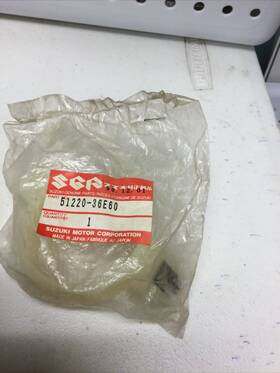 51220-36e60 Suzuki Right Fork Guard 1999 Rm125 Rm250 51220 36e60
