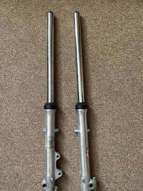 S1601l Suzuki Gs 550 Front Forks