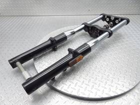 2041016 Triumph 2013 09-17 Speedmaster Front Fork Suspension Damper Triple Tree Assembly