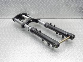 2044461 Triumph 2003 02-06 Speed Four Front Fork Suspension Damper Triple Tree Oem