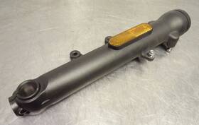 T2041667 Triumph 17 Bonneville T120 Front Right Fork Tube Slider Leg