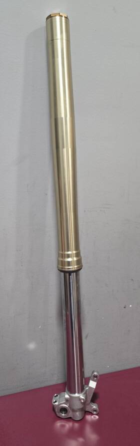 Leg-t2046481 Triumph T2046481 Tf450-x/tf450-rc Left Fork Leg-t2046481 Triumph T2046481 Tf450-x/tf450-rc Left Fork