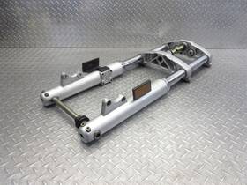 5133282 Victory 2004 02-06 Touring Front Fork Suspension Damper Triple Tree Tube Oem