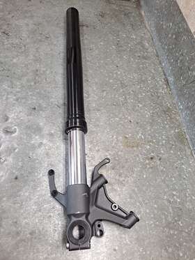 83912 Yamaha 1 B5u 00 2021 Mt10 Left Fork. Oem Fork Good Condition Free Shipping