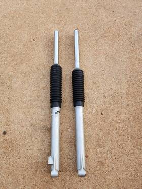 1b2-f3102-10-00 Yamaha Ttr125 Ttr 125 Front Forks