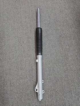 1c6-f3102-02-00 Yamaha Ttr230 2025 2026 Front Fork L.h New With Scratches