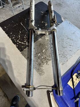 1ta2310200 Yamaha 1986 Virago 1100 Front Forks