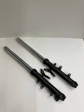 1ws-23103-01-00 Yamaha 1ws-23102-01-00 2017 Fz07 Front Fork Assembly Pair 2016